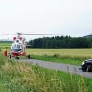 Vážná nehoda, zaklíněná řidička a na místo letí vrtulník LZS