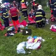 Dnešní zásah u tragické srážky vlaků - videa hasičů